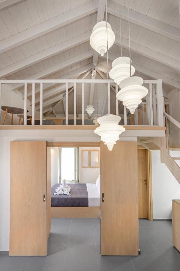 Chalki Sunrise Suites Exteriör bild
