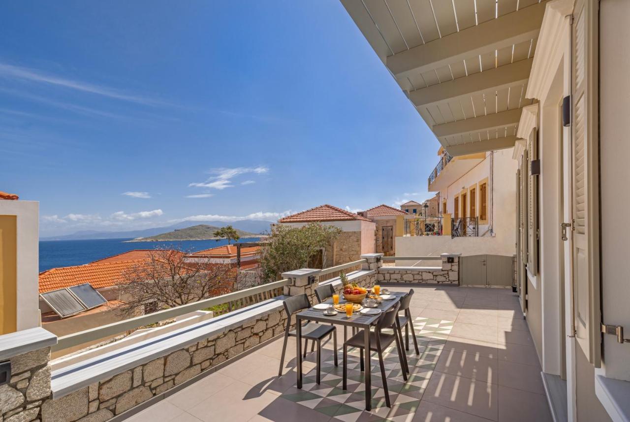 Chalki Sunrise Suites Exteriör bild