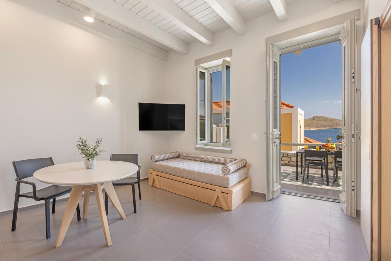 Chalki Sunrise Suites Exteriör bild